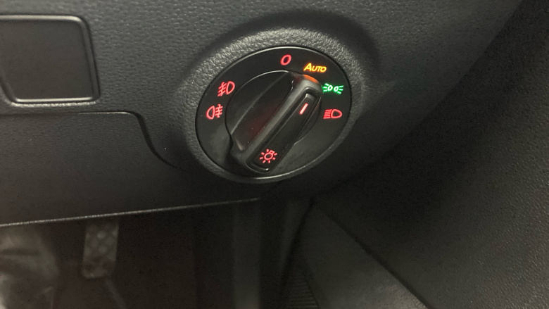 SEAT Arona 1.0 TSI 110 FR Sport 5dr DSG Petrol Hatchback